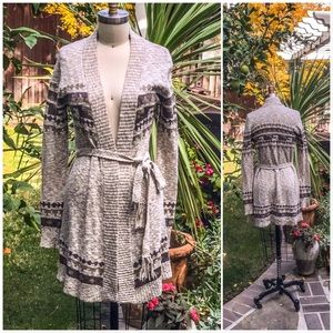 Love Stitch Cream and Brown Knit Sweater with Tribal Print Size Small